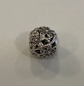 Pandora Silver S925 ALE DAZZLING DAISY MEADOW Floral openwork Charm Bead Genuine - Picture 1 of 9