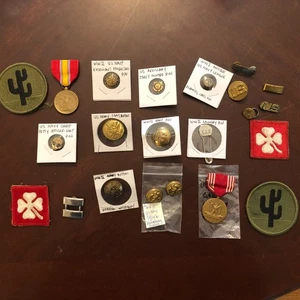 Lot Of Military US Army Navy Medals Pins Patches Buttons Brass Vintage - Picture 1 of 20
