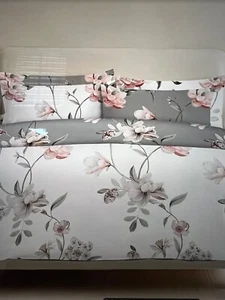 3 Piece Reversible Duvet Cover with Pillow Shams / Queen - Picture 1 of 4
