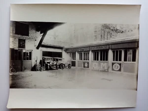 23x29 - ITALIA Torino - Garage AUTOMOBILE Qvirino - Vintage print c.1928 - Imagen 1 de 1