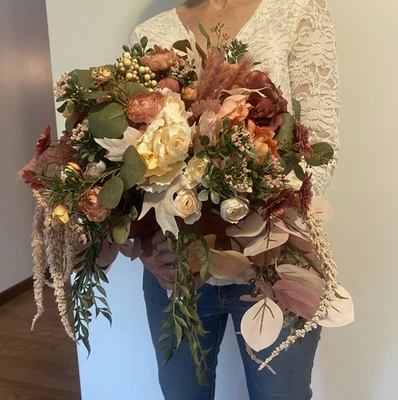 Ramo grande de boda nupcial económico hecho a mano flores sintéticas blanco rosa púrpura Foto 1 de 4