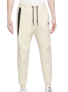 Nike Tech Fleece Joggers Leche de Coco FB8002-113 Para hombres Talla XL ENVÍO GRATUITO $125 - Imagen 1 de 9