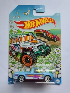 Hot Wheels 2023 Spring Volkswagen Caddy 1:64 Scale Diecast Cars Model truck - Picture 1 of 6