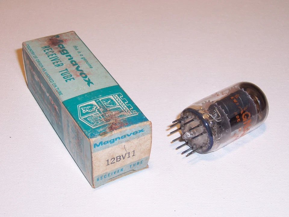 Tubo de vacío Magnavox 12BV11 probado nuevo stock antiguo envío gratuito Foto 1 de 1
