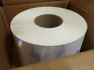 3M 973-10NL Diamond Grade Flexible Prismatic School Bus Marking, 6 in x 50 yd(G) - Picture 1 of 5