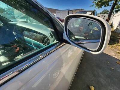 1998-1999-2000-2001-2002  LINCOLN TOWN CAR RIGHT PASSENGER EXTERIOR MIRROR WHITE - Image 1 of 3