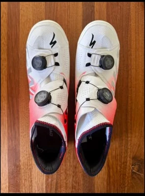 Zapato de carretera S- Works ares EU44/US10.6, blanco/naranja. Foto 1 de 2