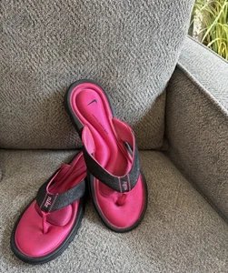 Nike Comfort Fußbett Riemen-Flip-Flop Sandalen 354925-012 Damengröße 8 schwarz pink - Bild 1 von 16