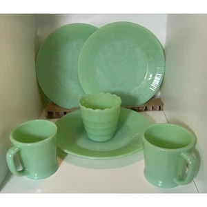 Fire-King Jadeite 6-Piece Set Anchor Hocking 1960s Mugs Plates Bowl - Picture 1 of 5
