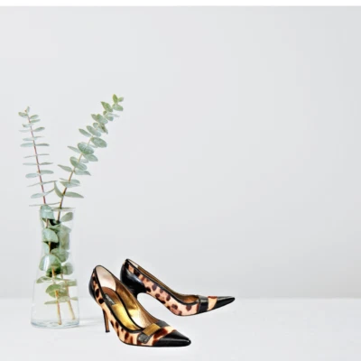 Zapatos de salón Dolce & Gabbana de cuero y piel de pony con estampado de leopardo talla 39 (US 9) Foto 1 de 4