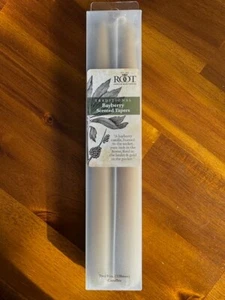 Traditional Bayberry Scented Taper Candles (Set of 2 - 9 inch x 7/8 in) by Root - Picture 1 of 3