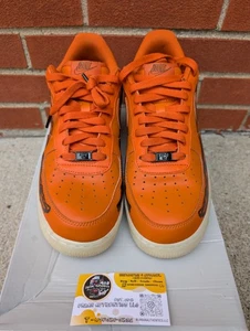 Nike Air Force 1 Low Orange Skeleton 2020 talla 10 CU8067-800 brilla en la oscuridad - Imagen 1 de 6