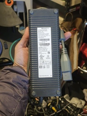 Genuine OEM Microsoft DPSN-168CB A Xbox 360 Power Supply Brick X811687-004 - Image 1 of 2