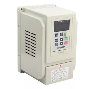 Universal Einphasig Frequenzumrichter VFD Drehzahlregler 2.2kW AC Motor 220V - Bild 1 von 12