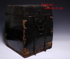 Japan Antique Edo big Yoroi box kabuto case koshirae armor katana samurai Busho