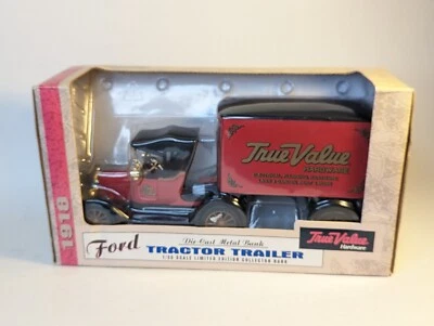 ERTL TRUE VALUE HARDWARE 1918 FORD TRACTOR TRAILER BANK #1638U 1:25 DIE CAST NEW - Image 1 of 4