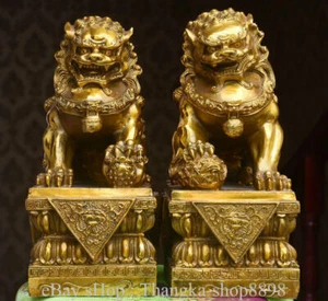 12" Old Chinese Brass Feng Shui Foo Dog Lion Beast Ball Luck Sculpture Pair - Picture 1 of 11