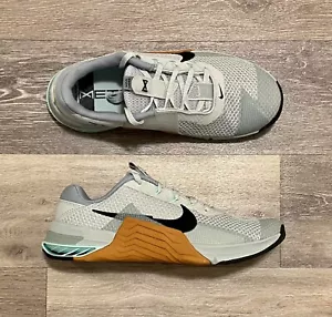 Nike Metcon 7 ""Desert Ocre verde como nuevo"" goma CZ8281-003 para hombre talla 9 - Imagen 1 de 12
