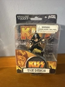 Super Stars KISS "The Demon" Gene Simmons 4" Sammelfigur 2009 - Bild 1 von 3