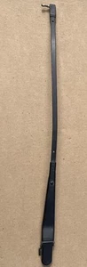 C4 Corvette OEM USED 1984-94 RIGHT/Passenger Windshield Wiper Arm #14047442 - Picture 1 of 3