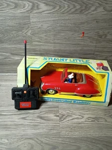 VINTAGE RADIO SHACK STUART LITTLE BATTERY OPERATED REMOTE CONTROL CAR W/BOX - Picture 1 of 6