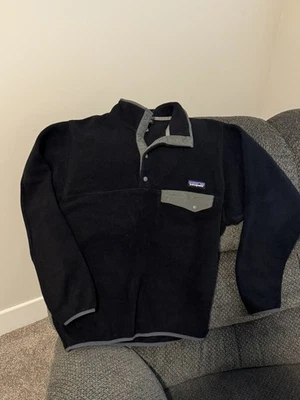 Patagonia Hombre Ligero Synchilla Vellón, Negro Pequeño Foto 1 de 3