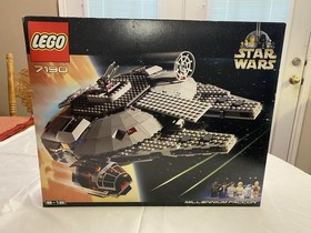 LEGO Star Wars Millennium Falcon 7190 Sealed/New in Box 659 Pieces Retired 1999