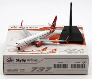 Modelo de avión fundido a presión 1:400 JC Wings SmartWings Airlines Boeing B737-800 UR-SQG - Imagen 1 de 15