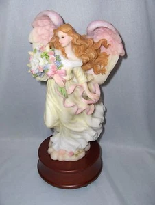 Seraphim Angel Samantha Blessed Birth Happy Birthday Music Box Roman NICE - Picture 1 of 6