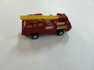 Vintage Matchbox Superfast 1975 No. 22 Blaze Buster - Picture 1 of 3