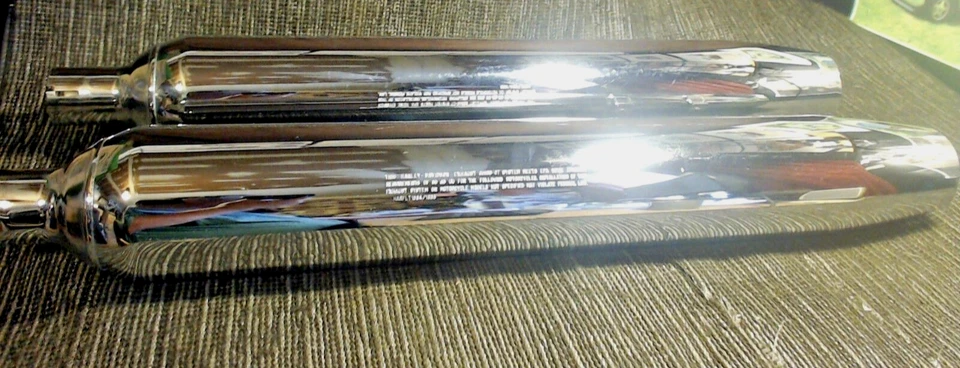 Juego de silenciadores para motocicleta Harley Davidson Electric Glide SOLO RECOGIDA LOCAL Foto 1 de 4