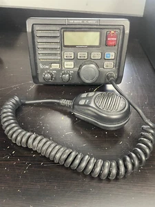 Icom IC-M502 VHF - Foto 1 di 3