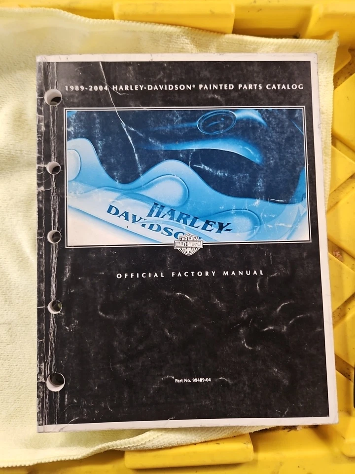 Harley Davison Modelos 1989 a 2004 *Piezas pintadas* Catálogo (99489-04) Usado Foto 1 de 1