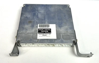 2004 2005 Toyota Sequoia 4.7L  ECM ECU Engine  Computer Module  89661-0C560 - Image 1 of 4