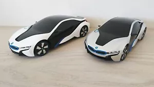 BMW i8 Remote Control Car Scale 1:24 - 2 Colours Mens Gift Detailed NEW - Picture 1 of 4