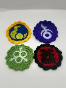 Juego de montañas rusas tejidas hechas a mano Chaos Gods - Posavasos Warhammer 40K y símbolo AoS - Imagen 1 de 7