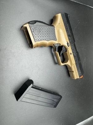 Stinger P9t 6mm BB/Airsoft Pistol With 1 Magazine - Image 1 of 4