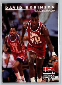 1992 SkyBox USA #79 David Robinson - Picture 1 of 2