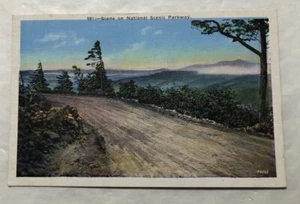 Escena en National Scenic Parkway. Postal (V2) - Imagen 1 de 2