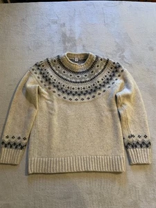 LL Bean Sweater Womens Medium Lambs Wool  Gray Fair Isle Crewneck Nordic - Picture 1 of 5