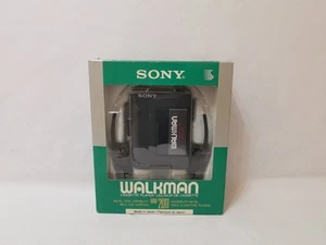 Sony Walkman WM-2011 Vintage Cassette Player Made in Japan.NEUE RIEMEN. - Bild 1 von 12