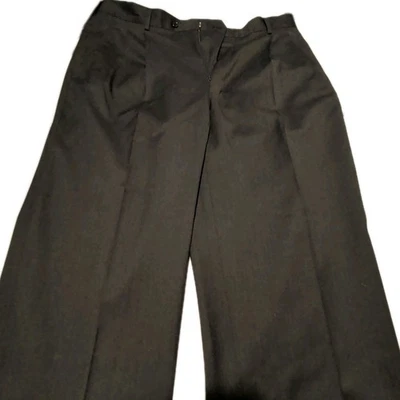 Kirkland Signature Men's Flat Front Dress Slack Pants Black/Gray, 36x29 - Image 1 of 2
