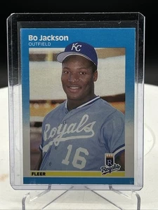 1987 Fleer Bo Jackson #369 Rookie RC (C) - Picture 1 of 2