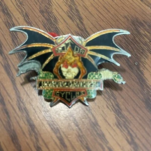 Harley Davidson Vintage Bat Wing Skull Holding Snake Handle Bars Enamel 2" Pin - Picture 1 of 3