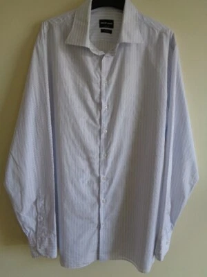 CAMISA DE ALGODÓN A RAYAS AZUL Y BLANCO DE LUJO PARA HOMBRE GIORGIO ARMANI - CUELLO 17 Foto 1 de 4