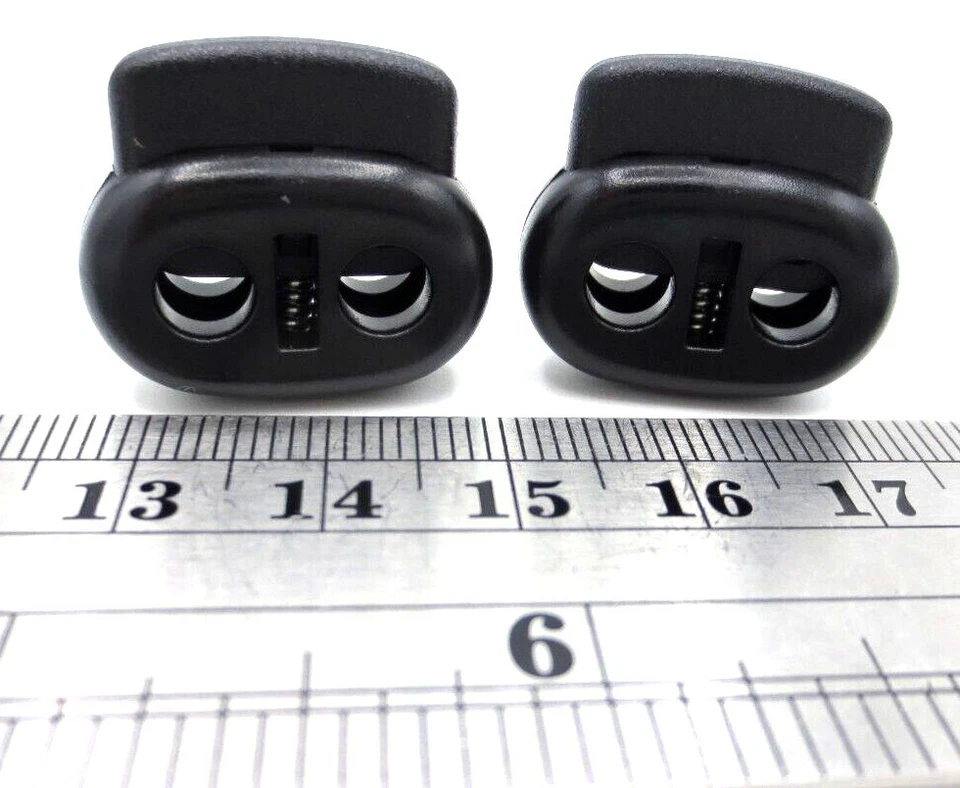 Cordón Deslizable Bloqueo Resorte Cargado Para 3/16" Grueso Tanga Pantalones Cortos Sombrero Foto 1 de 4