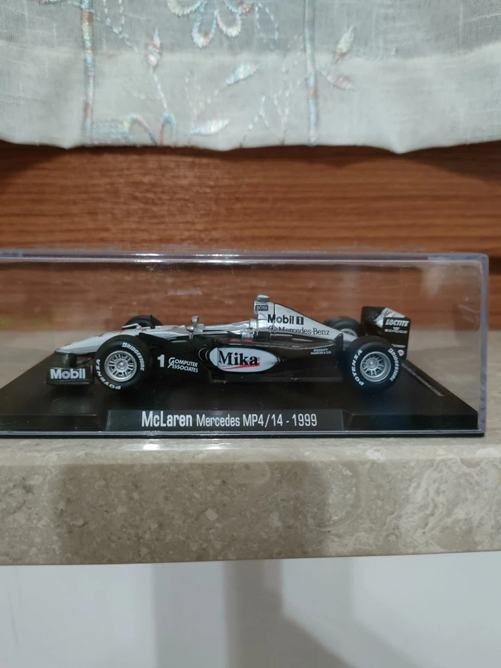 McLaren F1 Mercedes MP4/14 - 1999 - Immagine 1 di 3