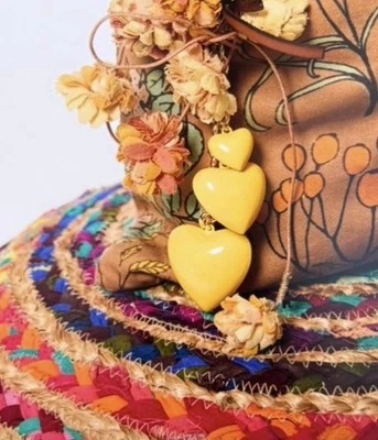 ROXANNE ASSOULIN The Puffy 心形手链黄色 — 第 1/4 张图片