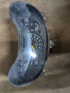 00-05 CHEVY BLAZER-GMC JIMMY SPEEDOMETER INSTRUMENT CLUSTER 16267365 Manual - Picture 1 of 4