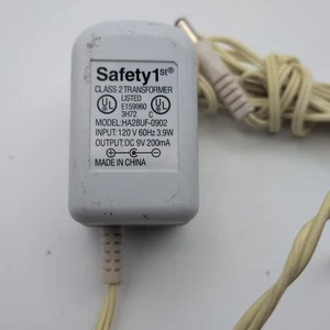 Safety 1st Class 2 Transformer AC Adapter HA28UF-0902CEC 9V DC 200mA - Picture 1 of 2